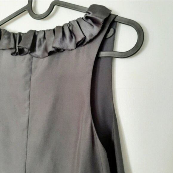 BANANA REPUBLIC 100% Silk Lightweight Shell Tank Top Scoop Neck Black Sz M P - Picture 13 of 14